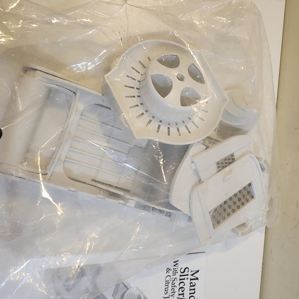 MANDOLINE White Slicer Multiuser Kitchen Utensils
